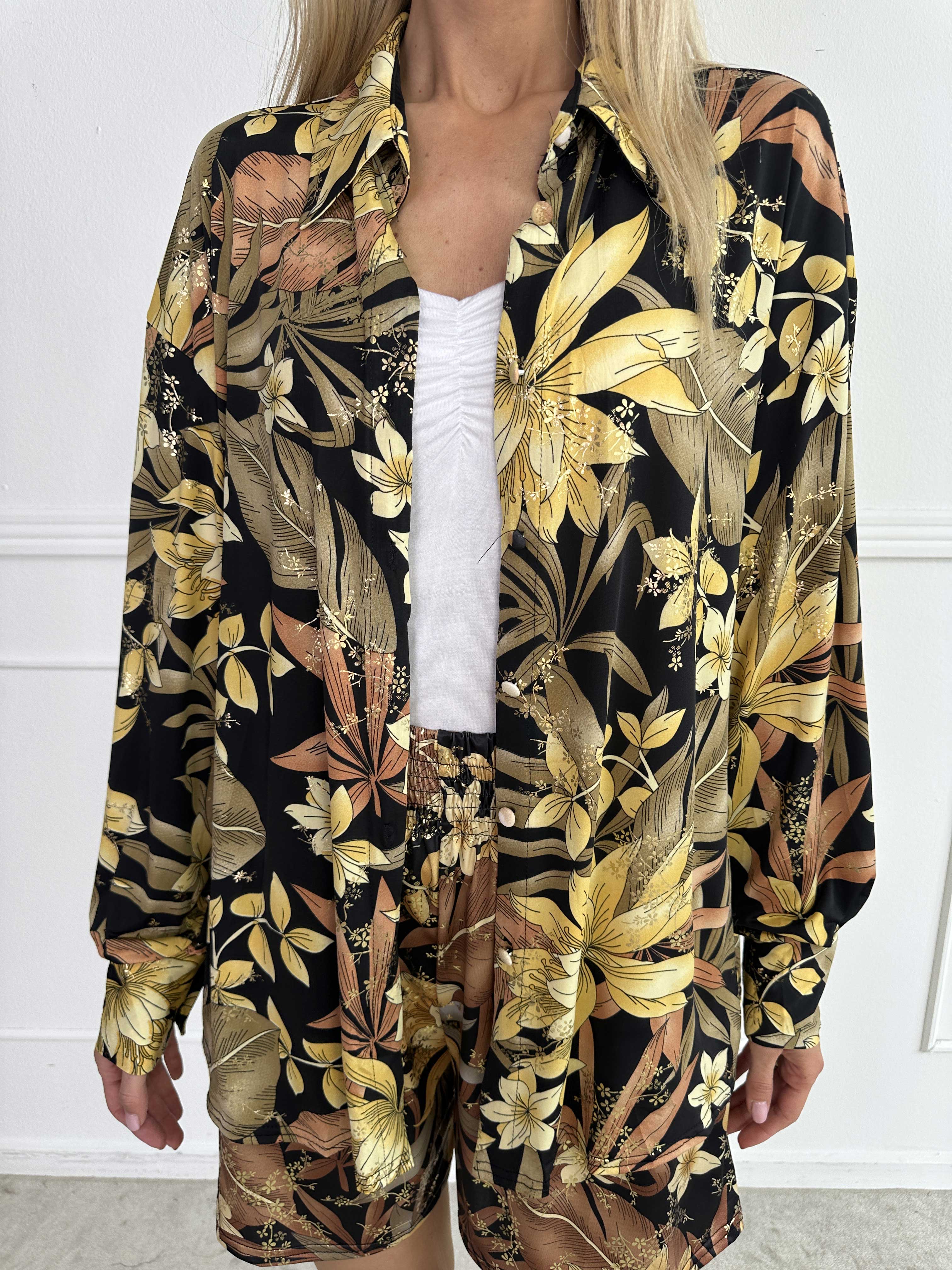 Pamy - Skjorte i elastisk blomstret stof